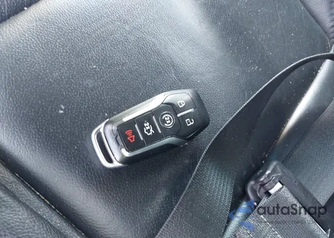 2017 Ford Explorer Xlt z USA, uszkodzony, nr VIN 1FM5K7D8XHGD85879